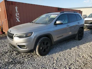 2020 Jeep Cherokee Latitude Plus with VIN 1C4PJMLB9LD583391, listed as a Copart auction lot 49001425 with 65,250 mi miles and Salvage Title. Bid and sale history available at carsss.com. Image 1.