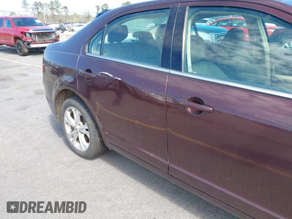 2012 Ford Fusion SE with VIN 3FAHP0HA5CR171218, listed as a IAAI auction lot 41810542 with 240,261 mi miles. Bid and sale history available at carsss.com. Image 8.