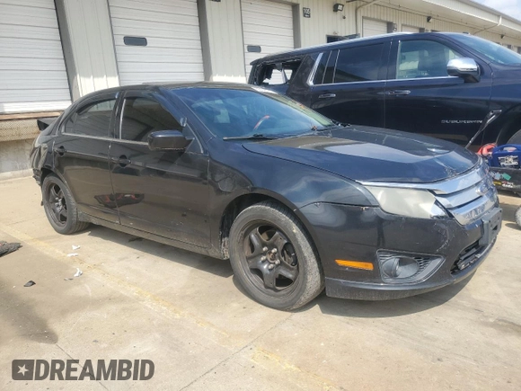 2010 Ford Fusion SE with VIN 3FAHP0HG2AR111494, listed as a Copart auction lot 50748765 with 267,822 mi miles and Salvage Title. Bid and sale history available at carsss.com. Image 4.