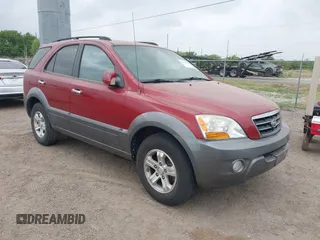 2008 Kia Sorento EX z VIN KNDJD736285848512, wystawiony jako IAAI lot #41841338 z przebiegiem 120 121 mil mil oraz . Historia ofert i sprzedaży dostępna na DreamBid. Obrazek 1.