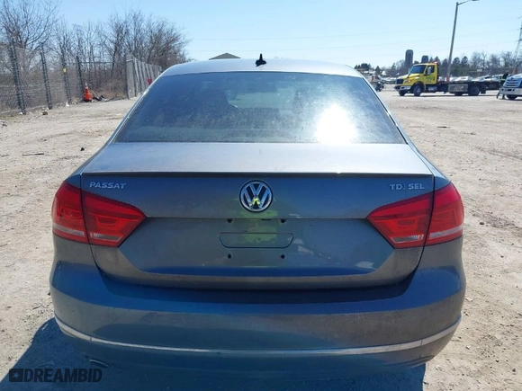 2015 Volkswagen Passat 2.0L TDI SEL Premium with VIN 1VWCV7A35FC041972, listed as a IAAI auction lot 41980544 with 110,797 mi miles. Bid and sale history available at carsss.com. Image 16.