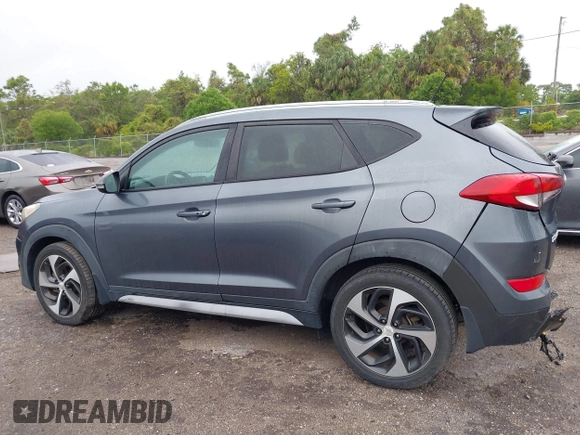 2017 Hyundai Tucson Value z VIN KM8J33A28HU399978, wystawiony jako IAAI lot #41987370 z przebiegiem 96 958 mil mil oraz . Historia ofert i sprzedaży dostępna na DreamBid. Obrazek 15.