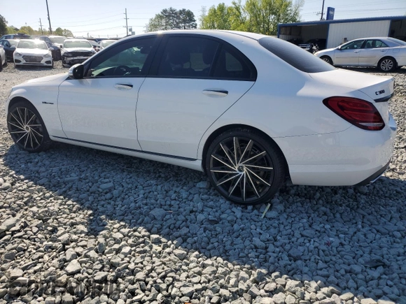 2015 Mercedes-Benz C-Class C 300 Luxury with VIN 55SWF4KB1FU026971, listed as a Copart auction lot 52259455 with 132,212 mi miles and Salvage Title. Bid and sale history available at carsss.com. Image 2.