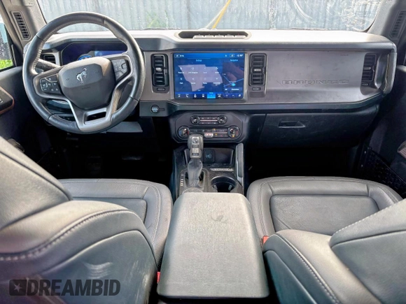 2022 Ford Bronco с VIN 1FMEE5DP3NLB62749, выставлен на аукционе Copart как лот 58267595 с пробегом 59 444 миль миль и Списание • Salvage title. История ставок и продаж доступна на DreamBid. Изображение 9.