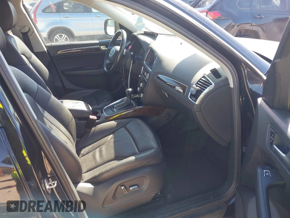2013 Audi Q5 Premium with VIN WA1CFAFP6DA096250, listed as a IAAI auction lot 41713498 with 131,090 mi miles. Bid and sale history available at carsss.com. Image 5.