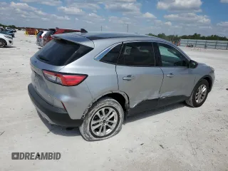 2022 Ford Escape SE with VIN 1FMCU9G63NUA99215, listed as a Copart auction lot 48889895 with 25,759 mi miles and Non Repairable. Bid and sale history available at carsss.com. Image 3.