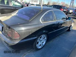 2001 BMW 3 Series 330Ci with VIN WBABN53461JU21722, listed as a Copart auction lot 87875375 with 114,676 mi miles and Clean Title. Bid and sale history available at carsss.com. Image 4.