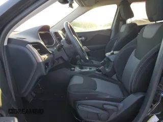 2018 Jeep Cherokee Latitude Tech Connect с VIN 1C4PJMCX0JD562308, выставлен на аукционе Copart как лот 88298365 с пробегом 57 666 миль миль и Списание • Salvage title. История ставок и продаж доступна на DreamBid. Изображение 7.