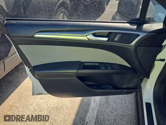 2015 Ford Fusion S with VIN 1FA6P0G76F5127734, listed as a IAAI auction lot 42185571 with 178,383 mi miles and . Bid and sale history available at DreamBid. Image 1.