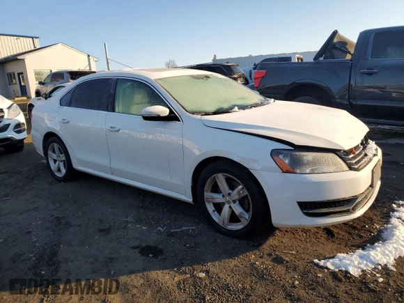 2013 Volkswagen Passat SE w/Sunroof with VIN 1VWBP7A30DC075871, listed as a Copart auction lot 42301085 with 178,034 mi miles and Clean Title. Bid and sale history available at carsss.com. Image 4.