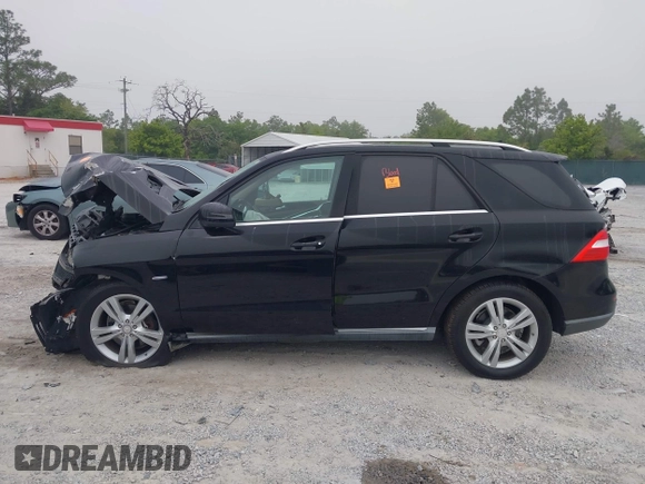 2012 Mercedes-Benz M 350 with VIN 4JGDA5HB1CA019782, listed as a IAAI auction lot 42071635 with Not provided miles and . Bid and sale history available at DreamBid. Image 14.