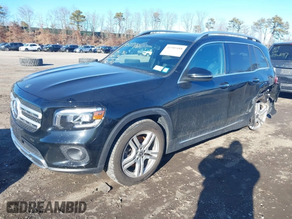 2021 Mercedes-Benz GLB 250 z VIN W1N4M4HB0MW104535, wystawiony jako IAAI lot #41585488 z przebiegiem 33 409 mil mil oraz . Historia ofert i sprzedaży dostępna na DreamBid. Obrazek 19.