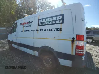 2016 Mercedes-Benz Sprinter Cargo with VIN WD3PE7DD7GP272319, listed as a Copart auction lot 71381453 with 272,132 mi miles. Bid and sale history available at carsss.com. Image 2.