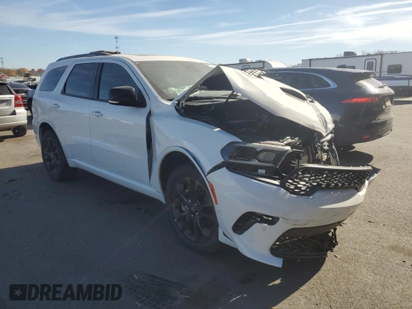 2024 Dodge Durango GT Plus z VIN 1C4RDJDG3RC126597, wystawiony jako Copart lot #77470724 z przebiegiem 3 169 mil mil oraz Szkoda całkowita • Salvage title. Historia ofert i sprzedaży dostępna na DreamBid. Obrazek 4.