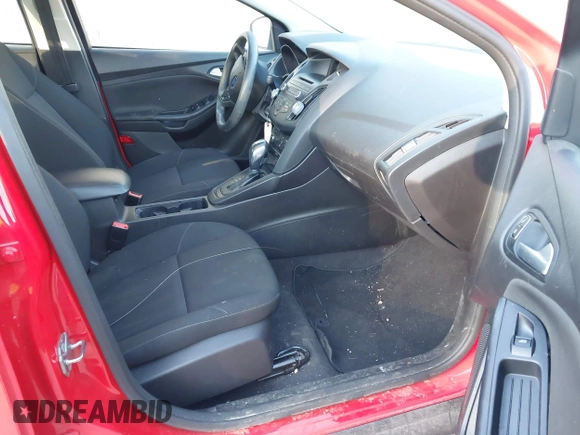 2016 Ford Focus SE with VIN 1FADP3F27GL271322, listed as a IAAI auction lot 41445039 with 100,195 mi miles. Bid and sale history available at carsss.com. Image 5.