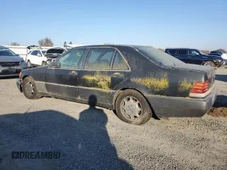 1994 Mercedes-Benz S with VIN WDBGA51EXRA151565, listed as a Copart auction lot 83085464 with 217,188 mi miles and Clean Title. Bid and sale history available at DreamBid. Image 2.