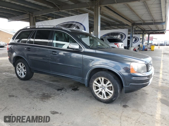2013 Volvo XC90 Premier Plus with VIN YV4952CZ1D1670104, listed as a Copart auction lot 56767835 with 121,932 mi miles and Clean Title. Bid and sale history available at DreamBid. Image 4.
