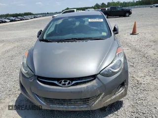 2013 Hyundai Elantra GLS z VIN 5NPDH4AE3DH313046, wystawiony jako Copart lot #55253705 z przebiegiem Nie podano mil oraz Szkoda całkowita • Salvage title. Historia ofert i sprzedaży dostępna na DreamBid. Obrazek 5.