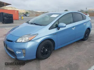 2013 Toyota Prius z VIN JTDKN3DP2D3046775, wystawiony jako IAAI lot #41723012 z przebiegiem 234 306 mil mil oraz . Historia ofert i sprzedaży dostępna na DreamBid. Obrazek 2.