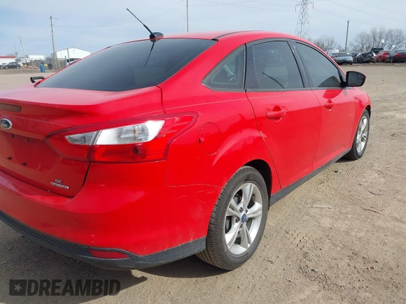 2013 Ford Focus SE with VIN 1FADP3F24DL260760, listed as a IAAI auction lot 41854075 with 125,410 mi miles. Bid and sale history available at carsss.com. Image 4.