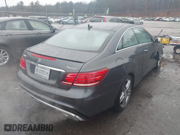 2016 Mercedes-Benz E-Class E 400 with VIN WDDKJ6HB7GF346591, listed as a IAAI auction lot 41040950 with 98,169 mi miles. Bid and sale history available at carsss.com. Image 4.