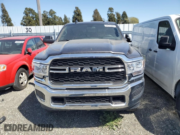 2021 Ram 2500 Tradesman with VIN 3C6UR5CL8MG631355, listed as a Copart auction lot 52571445 with 67,750 mi miles and Clean Title. Bid and sale history available at carsss.com. Image 5.