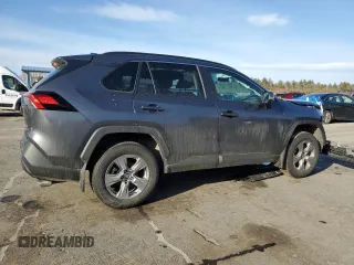 2024 Toyota RAV4 XLE with VIN 2T3P1RFV0RC449191, listed as a Copart auction lot 47747415 with 20,185 mi miles and Salvage Title. Bid and sale history available at DreamBid. Image 3.