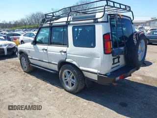 2004 Land Rover Discovery SE z VIN SALTY19484A841591, wystawiony jako IAAI lot #41846869 z przebiegiem 137 886 mil mil oraz . Historia ofert i sprzedaży dostępna na DreamBid. Obrazek 3.