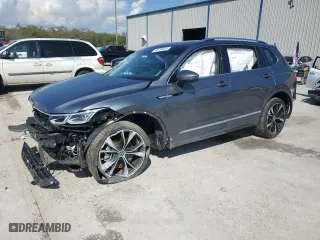 2022 Volkswagen Tiguan SEL R-Line with VIN 3VV4B7AX8NM067645, listed as a Copart auction lot 46736635 with 27,314 mi miles and Non Repairable. Bid and sale history available at carsss.com. Image 1.