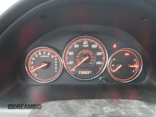 2004 Honda Civic LX z VIN 1HGEM22584L051900, wystawiony jako Copart lot #59604205 z przebiegiem 232 637 mil mil oraz Czysty tytuł • Clean title. Historia ofert i sprzedaży dostępna na DreamBid. Obrazek 9.