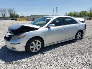 2008 Toyota Camry LE z VIN 4T1BE46K98U768960, wystawiony jako Copart lot #55444355 z przebiegiem 162 964 mil mil oraz Szkoda całkowita • Salvage title. Historia ofert i sprzedaży dostępna na DreamBid. Obrazek 1.