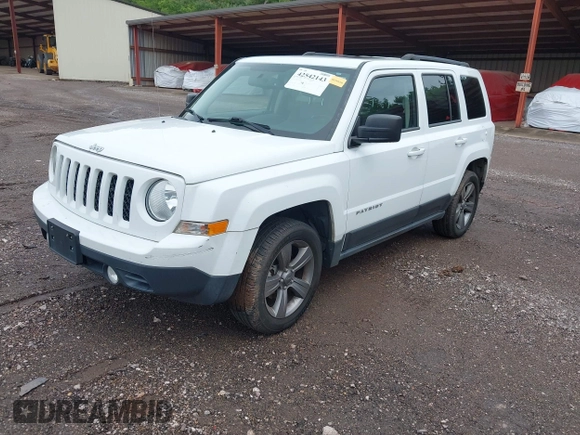 2015 Jeep Patriot High Altitude с VIN 1C4NJPFA8FD388723, выставлен на аукционе IAAI как лот 42542143 с пробегом 115 573 миль миль и . История ставок и продаж доступна на DreamBid. Изображение 2.