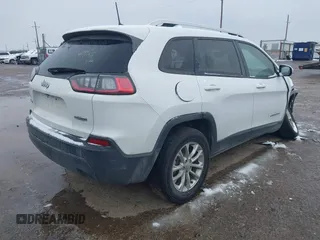 2021 Jeep Cherokee Latitude z VIN 1C4PJMCB8MD125181, wystawiony jako IAAI lot #41273576 z przebiegiem 47 550 mil mil oraz . Historia ofert i sprzedaży dostępna na DreamBid. Obrazek 4.