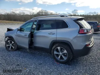 2019 Jeep Cherokee Limited with VIN 1C4PJMDX0KD368278, listed as a Copart auction lot 48106335 with 0 mi miles and Salvage Title. Bid and sale history available at carsss.com. Image 2.