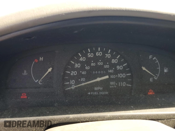 2001 Toyota Tacoma z VIN 5TENL42N01Z760573, wystawiony jako Copart lot #55694585 z przebiegiem 198 805 mil mil oraz Czysty tytuł • Clean title. Historia ofert i sprzedaży dostępna na DreamBid. Obrazek 9.