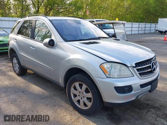 2007 Mercedes-Benz M 350 with VIN 4JGBB86E47A279277, listed as a IAAI auction lot 42212093 with 223,939 mi miles and . Bid and sale history available at DreamBid. Image 1.