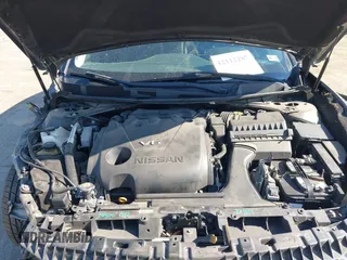 2017 Nissan Maxima SR with VIN 1N4AA6AP1HC387058, listed as a IAAI auction lot 42112287 with 128,460 mi miles and . Bid and sale history available at DreamBid. Image 10.