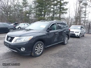 2015 Nissan Pathfinder Platinum with VIN 5N1AR2MM4FC632070, listed as a IAAI auction lot 41174342 with 192651 miles. Bid and sale history available at carsss.com. Image 19.