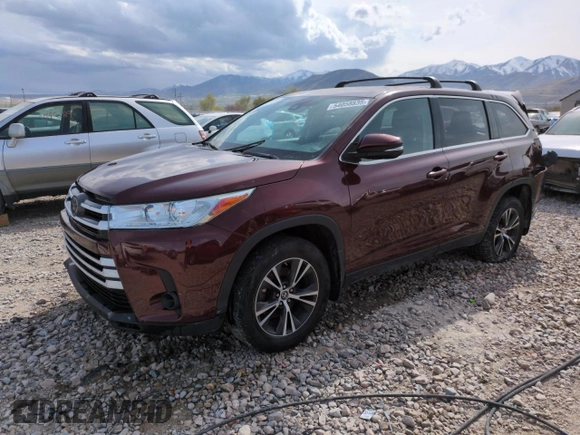 2019 Toyota Highlander LE with VIN 5TDBZRFH1KS957737, listed as a Copart auction lot 54058835 with 112,829 mi miles and Salvage title. Bid and sale history available at DreamBid. Image 1.