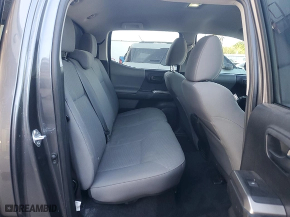 2021 Toyota Tacoma 2WD SR5 with VIN 5TFAZ5CN4MX105040, listed as a Copart auction lot 52088885 with 38,942 mi miles and Salvage Title. Bid and sale history available at carsss.com. Image 10.