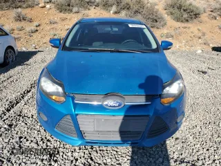 2014 Ford Focus SE with VIN 1FADP3K27EL413395, listed as a Copart auction lot 50550685 with 92,293 mi miles and Clean Title. Bid and sale history available at carsss.com. Image 5.