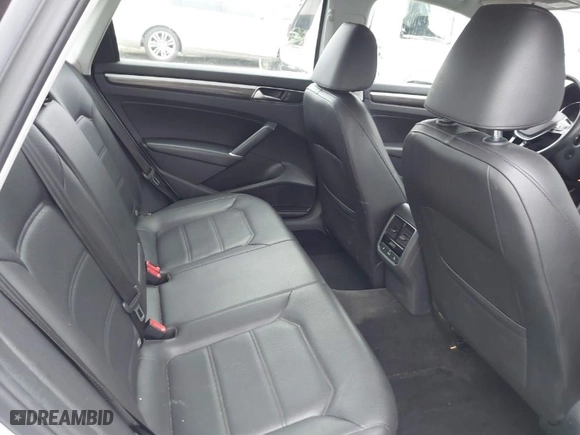 2017 Volkswagen Passat 1.8T SE w/Technology with VIN 1VWGT7A33HC053953, listed as a IAAI auction lot 41187006 with 115,930 mi miles. Bid and sale history available at carsss.com. Image 8.
