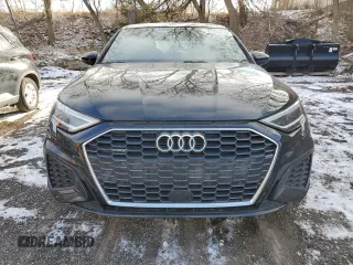 2022 Audi A3 Sedan Progressiv with VIN WAULUCGYXNA034069, listed as a Copart auction lot 37035574 with 19,370 mi miles. Bid and sale history available at carsss.com. Image 5.
