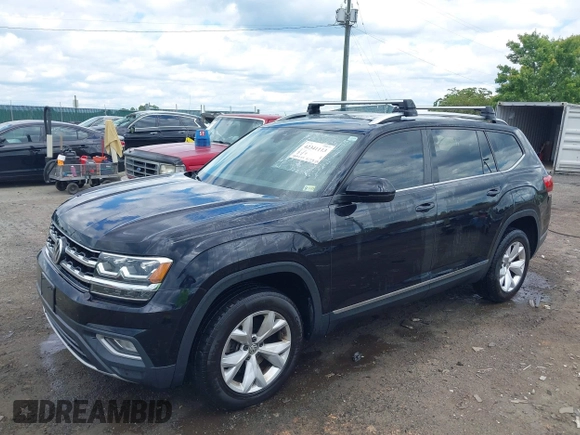 2018 Volkswagen Atlas SEL z VIN 1V2MR2CA2JC516351, wystawiony jako IAAI lot #42341113 z przebiegiem 135 077 mil mil oraz . Historia ofert i sprzedaży dostępna na DreamBid. Obrazek 2.