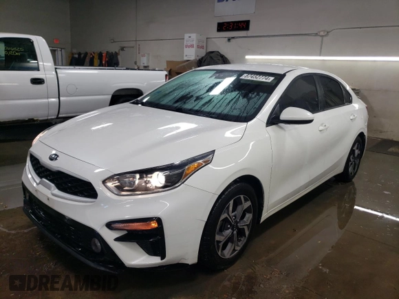 2021 Kia Forte LXS with VIN 3KPF24AD2ME370103, listed as a Copart auction lot 87452774 with 64,379 mi miles and Salvage Title. Bid and sale history available at carsss.com. Image 1.