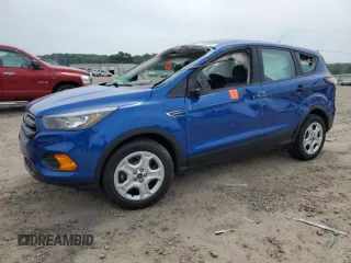 2018 Ford Escape S z VIN 1FMCU0F71JUB96459, wystawiony jako Copart lot #57140055 z przebiegiem 40 462 mil mil oraz Szkoda całkowita • Salvage title. Historia ofert i sprzedaży dostępna na DreamBid. Obrazek 1.