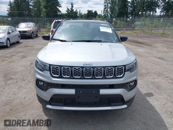 2025 Jeep Compass Limited with VIN 3C4NJDCNXST579277, listed as a IAAI auction lot 42544071 with 182 mi miles and . Bid and sale history available at DreamBid. Image 12.