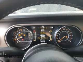 2021 Jeep Wrangler Unlimited Sport with VIN 1C4HJXDG5MW509925, listed as a Copart auction lot 56345885 with 25,549 mi miles and Salvage title. Bid and sale history available at DreamBid. Image 9.