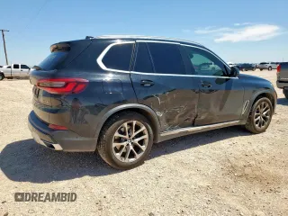 2021 BMW X5 sDrive40i with VIN 5UXCR4C09M9G23111, listed as a Copart auction lot 60509475 with 34,230 mi miles and Salvage title. Bid and sale history available at DreamBid. Image 3.
