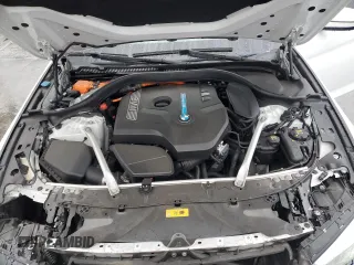 2020 BMW 5 Series 530e with VIN WBAJA9C07LCD36054, listed as a Copart auction lot 44635065 with 59,512 mi miles and Salvage Title. Bid and sale history available at DreamBid. Image 11.